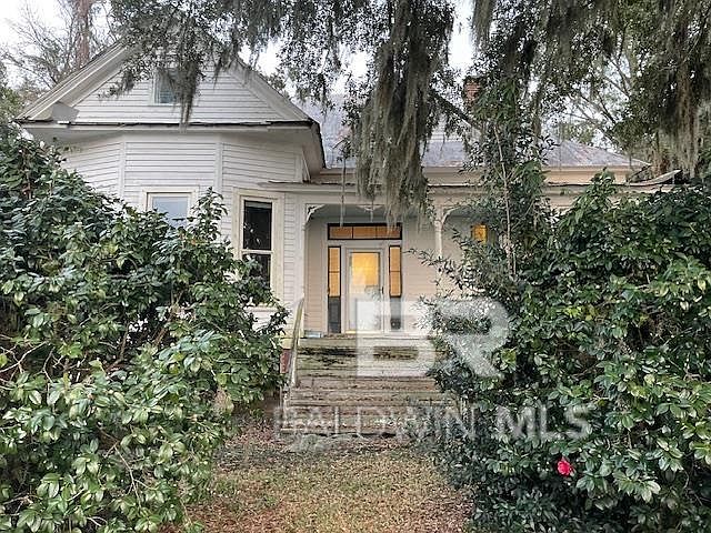 1st image of 1301 Lovette Ln