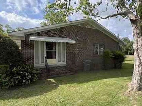 3rd image of 8544 N Main St
