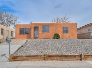 1612 Buena Vista Dr SE, Albuquerque, NM 87106