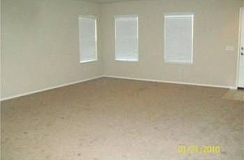 1st image of 25949 Avenida Espaldar
