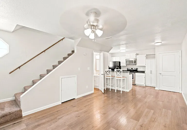 2301 E University Dr #114 — Photo 7