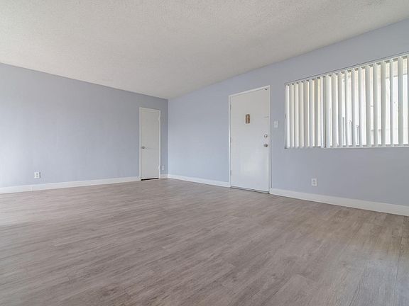3rd image of 1975 S Corning St #80