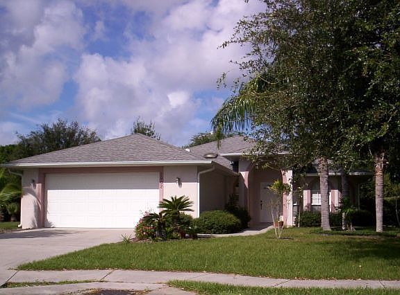3rd image of 2902 Nina Ct