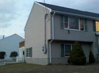 649 S Main St, Haverhill, MA 01835