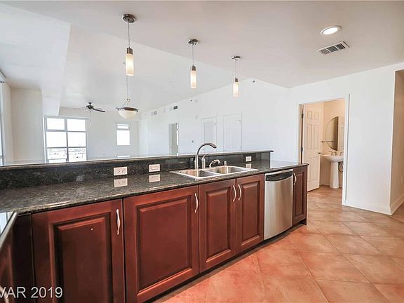 2nd image of 150 Las Vegas Blvd N Unit 1005