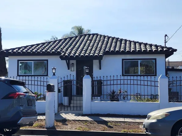 1303 Center Ave, Oceanside, CA 92054