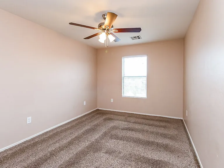 4101 W Park St — Photo 13