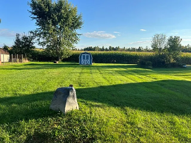 2 bed, 660 sqft, $750 — Photo 3
