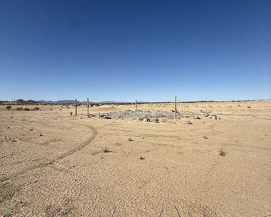5th image of 101 Utah Trl