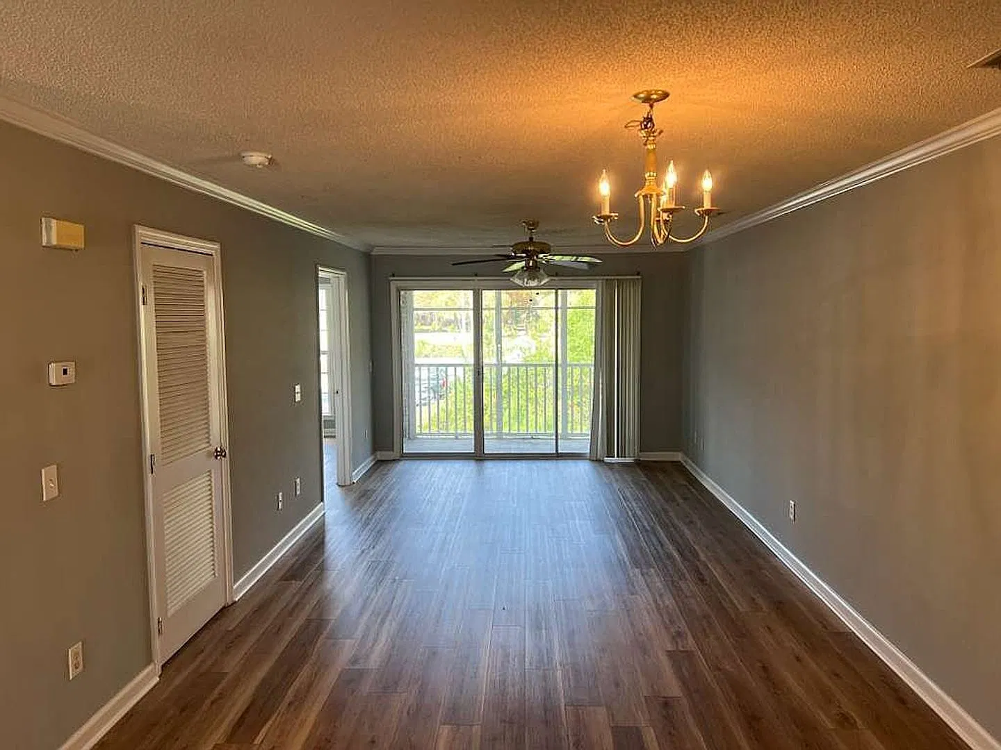 4025 Sandtrap Rd — Photo 2