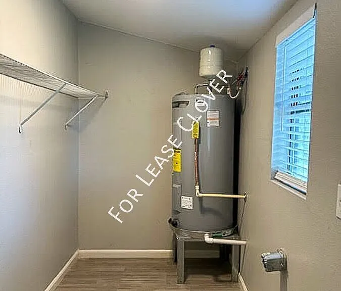 211 Beverly Dr — Photo 10