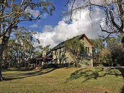 1st image of 403 Lakeshore Dr