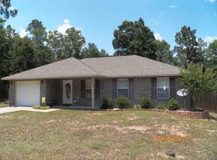 6988 N Trailride Ln, Milton, FL 32570
