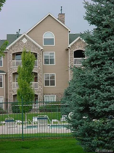 1st image of 18930 E Warren Cir #D-307
