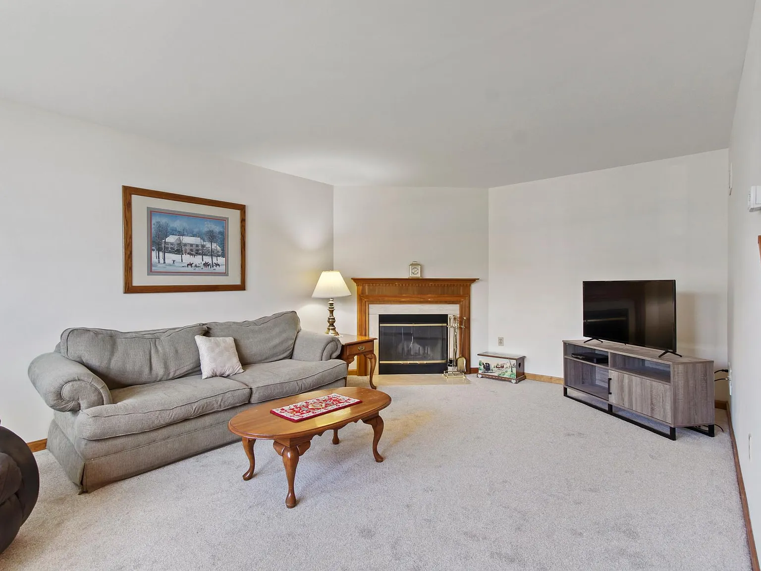 25 Warwick Cir — Photo 4