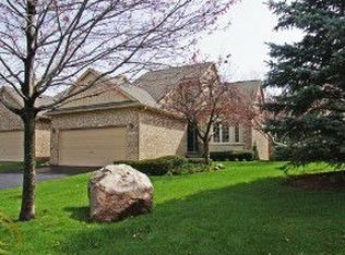 45349 Stonehedge Dr #11, Plymouth, MI 48170