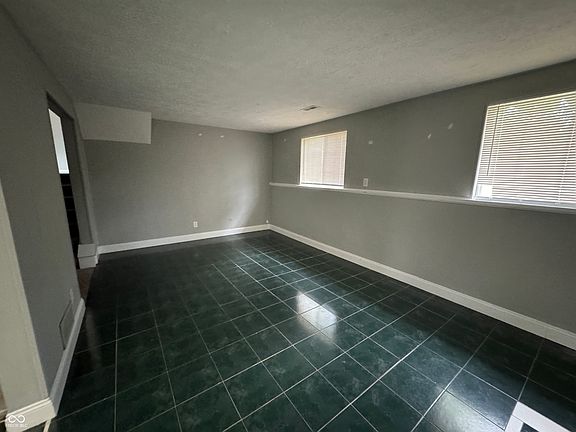 2nd image of 5835 Pemberly Dr
