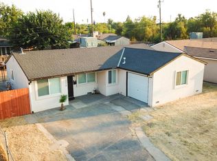 2216 E Donner Ave, Fresno, CA 93726