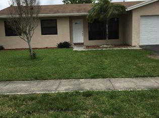 11921 NW 36th Pl, Sunrise, FL 33323