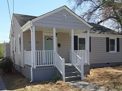 1303 Poston Cir Photo 1