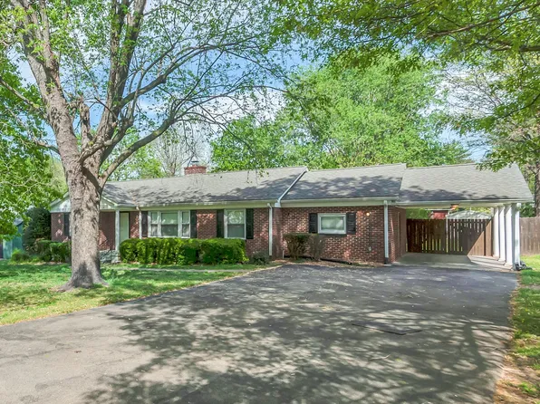 2719 Gray Cir, Columbia, TN 38401