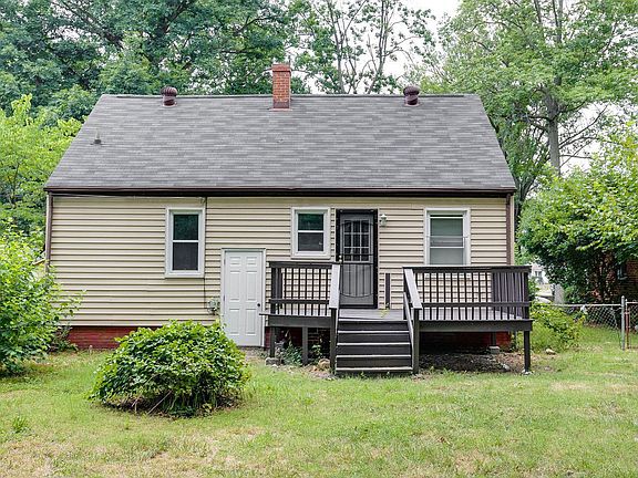 3rd image of 3009 Napoleon St