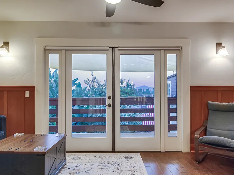 1511 Gregory St — Photo 17