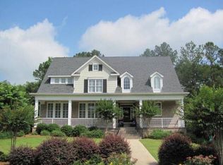 1200 Dials Plantation Dr, Statham, GA 30666