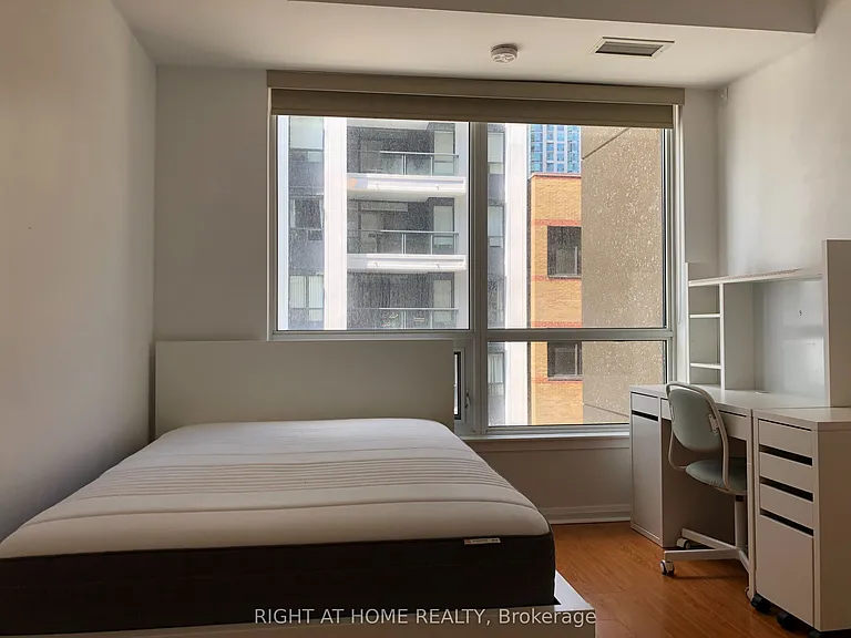 35 Hayden St #709 — Photo 14