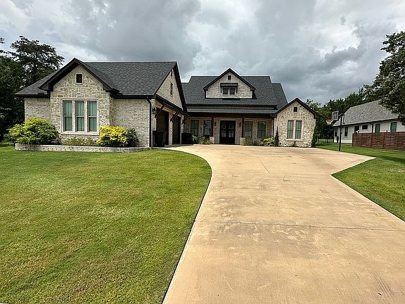 Large driveway 