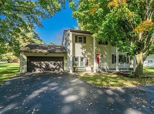 1121 Edgewood Ave, Rochester, NY 14618