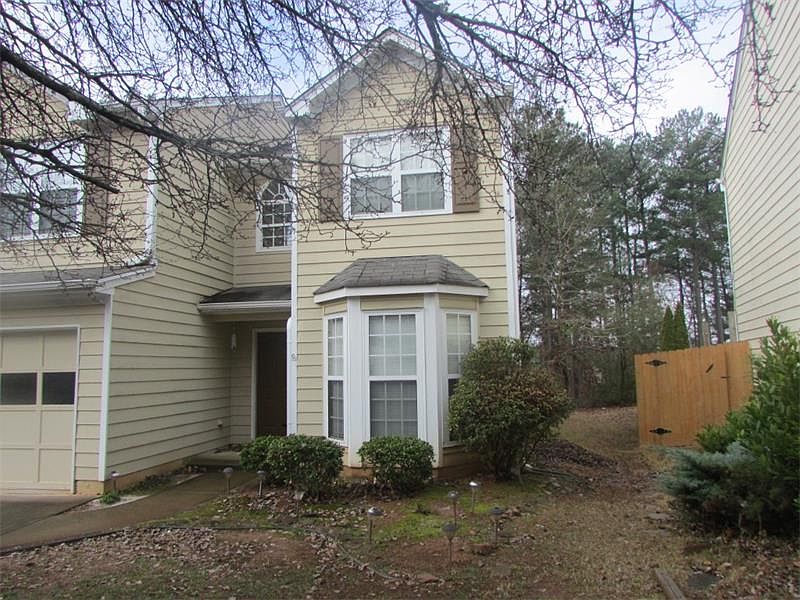 2nd image of 3294 Grovewood Ln