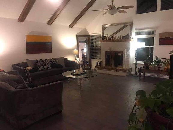 5th image of 301 La Mirada Cir
