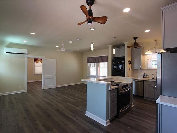 5th image of 1715 36th St