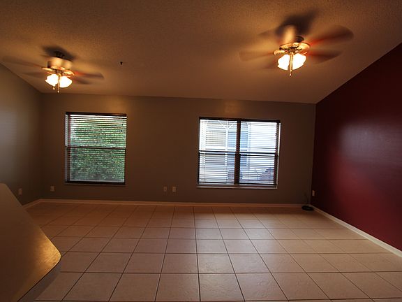 4th image of 10327 Winding Creek Ln