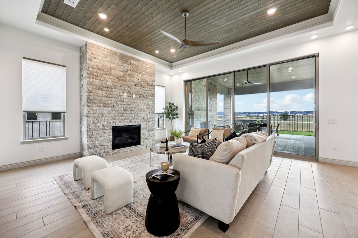 next background image