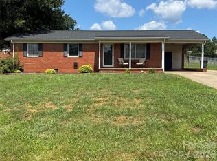 1710 Patrick Ave, Boiling Springs, NC 28152
