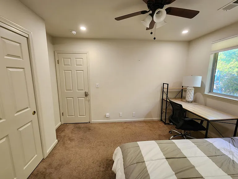 274 Walker Dr — Photo 11