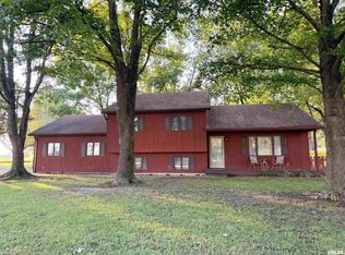 130 Jacob St, Wolf Lake, IL 62998