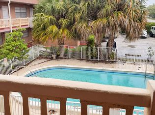 241 SE 9th Ave APT 203, Pompano Beach, FL 33060