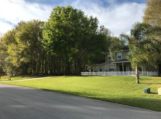 1725 Chelmsford Dr, Deland, FL 32720