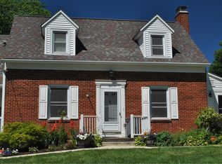 407 E Julian St, Martinsburg, PA