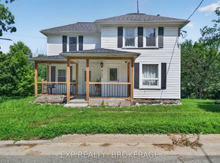 5105 Battersea Rd, South Frontenac, ON K0H1H0