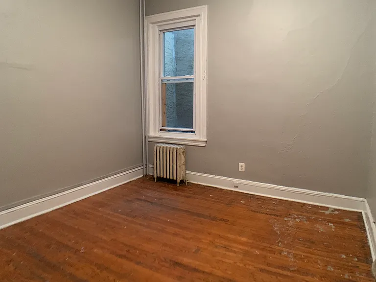 405 S 40th St #2F — Photo 8