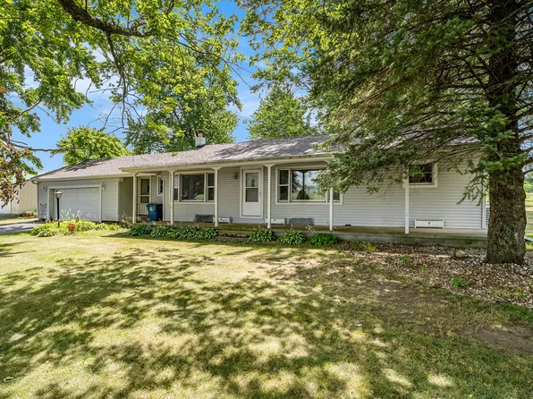 186 E 325 S, Valparaiso, IN 46383