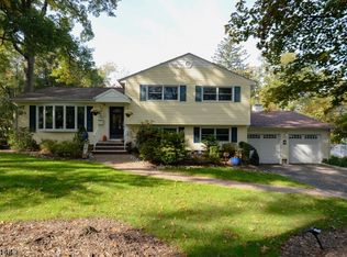 68 Seneca Trl, Wayne, NJ 07470