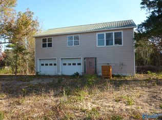 386 Water Tower Loop Rd, Laceys Spring, AL 35754