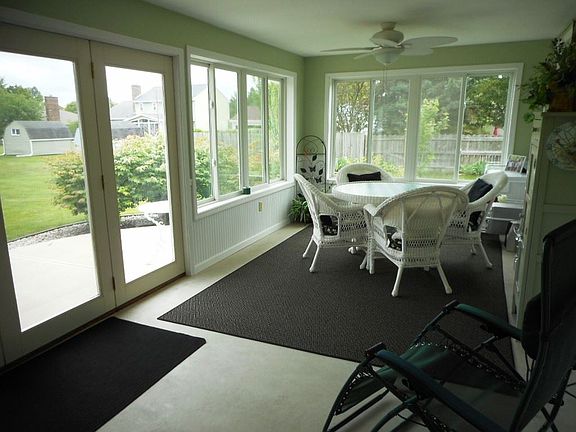2nd image of 35 Northway Dr