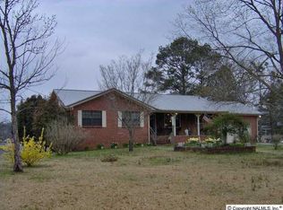 312 Creek Haven Rd, Rainbow City, AL 35906