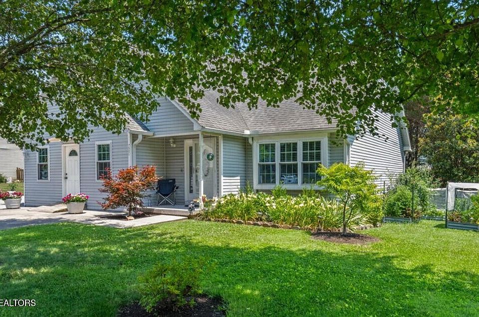 1st image of 7501 Heumsdale Dr